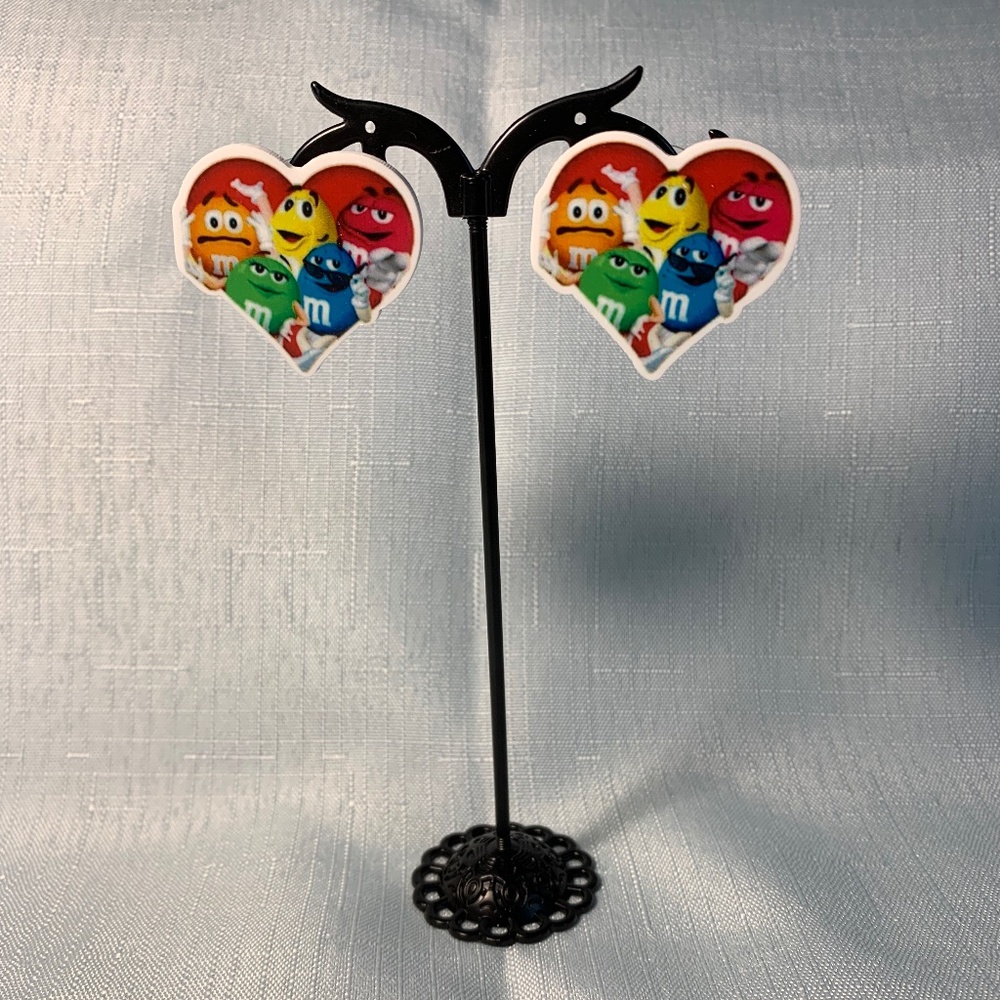 NWT Handmade M&M Heart Pierced Earrings!